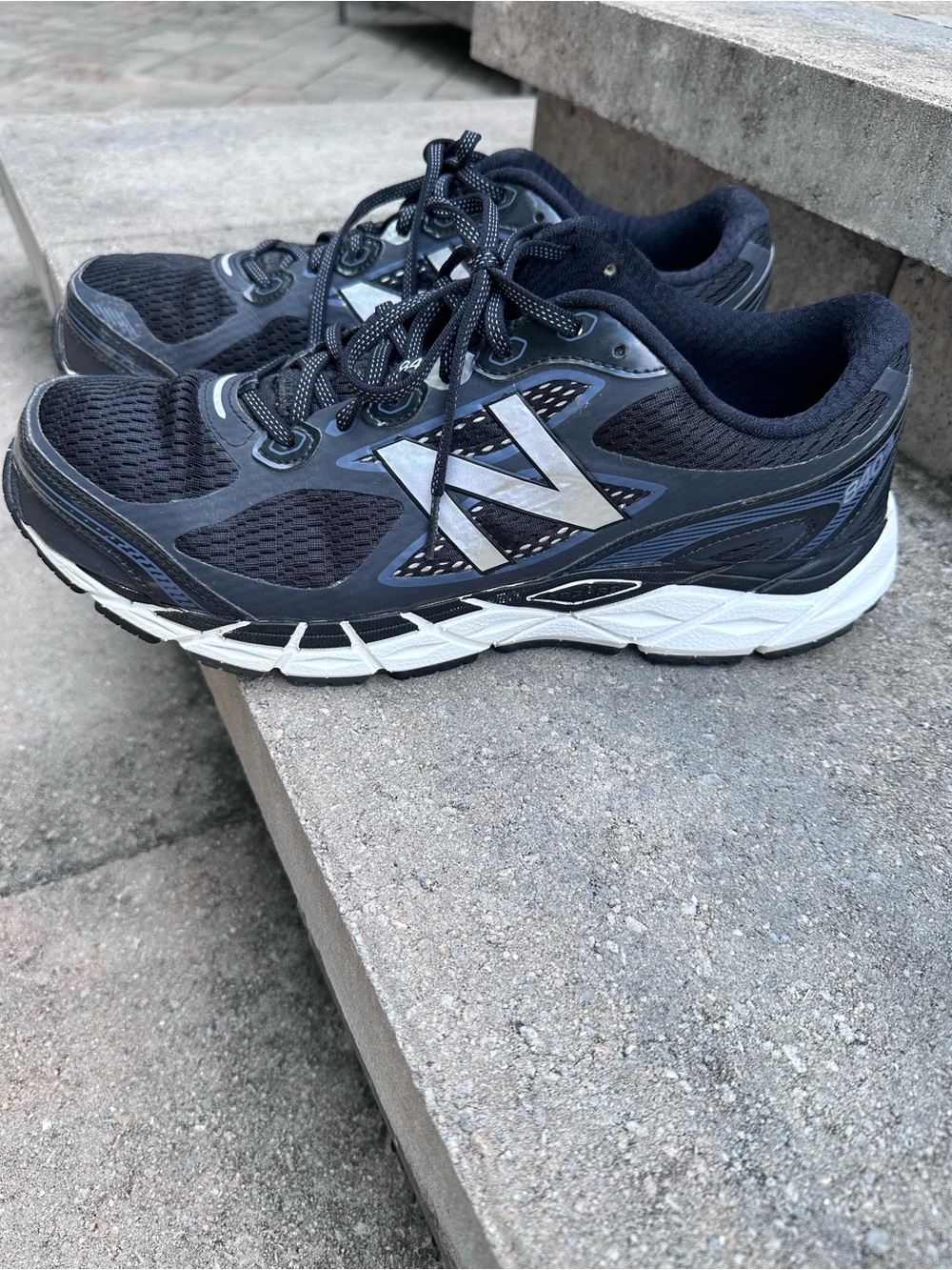 Men’s New Balance Running Shoes size 12EE